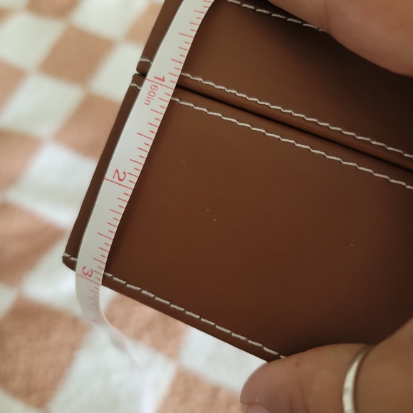 Watch Case - Picture 4 of 10